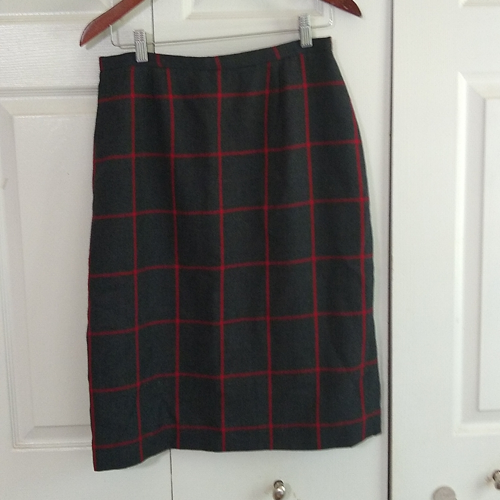 Vintage 100 % wool lined skirt size 12 - Picture 1 of 9